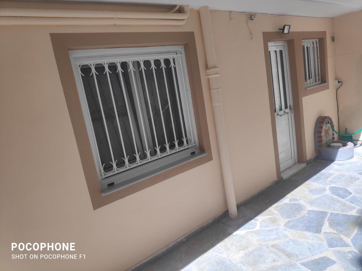 Κεντρικό, Άνετο Και Ζεστό Διαμέρισμα Kamena Vourla Exterior foto