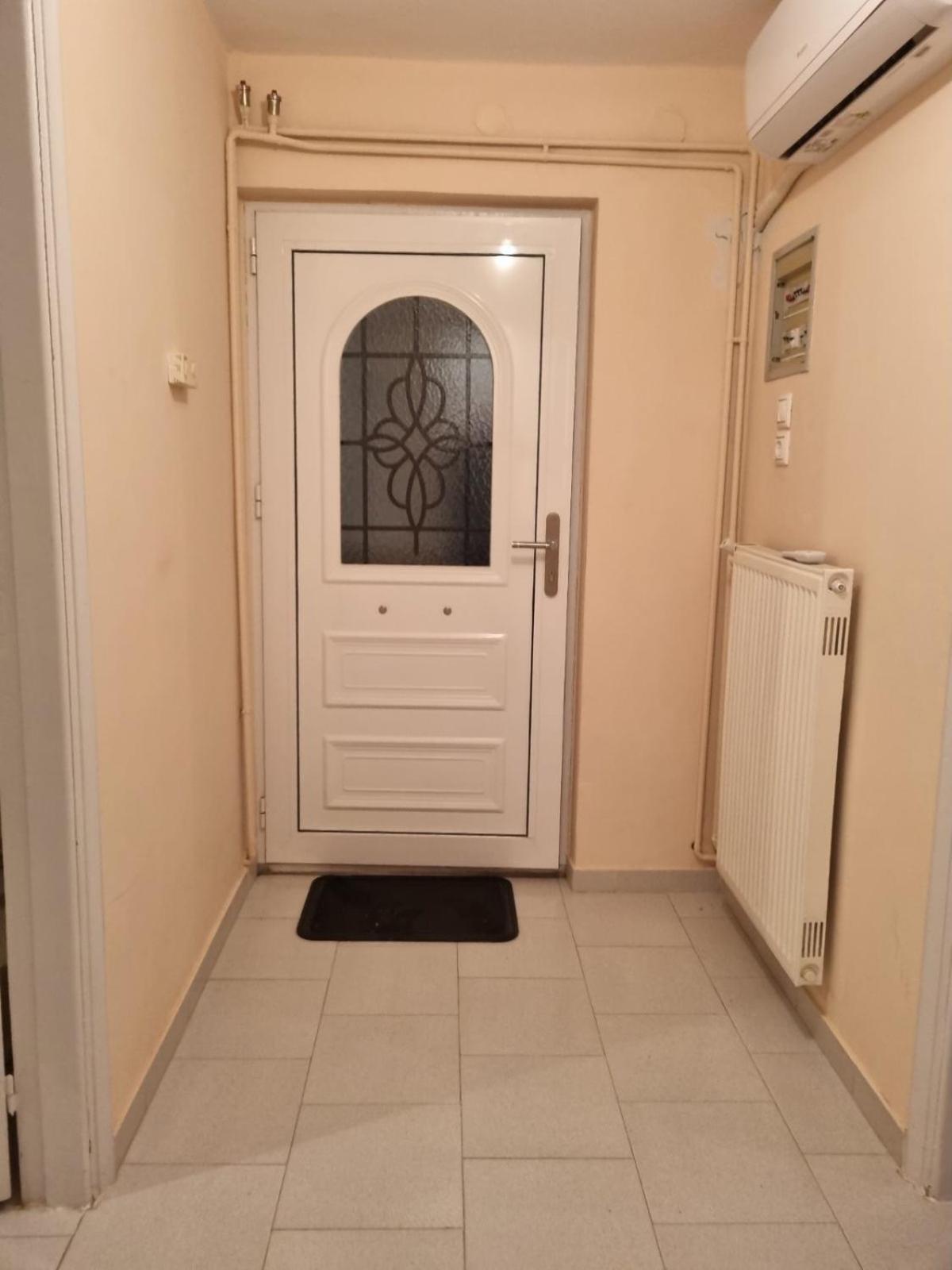 Κεντρικό, Άνετο Και Ζεστό Διαμέρισμα Kamena Vourla Exterior foto